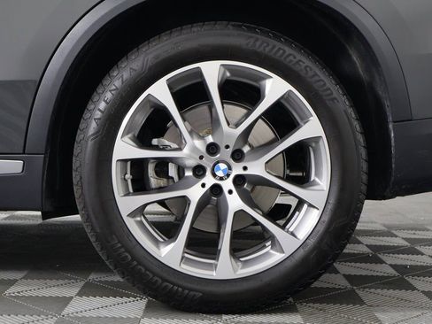 Used 2026 BMW X5 sDrive40i w/ Climate Comfort Package image 16
