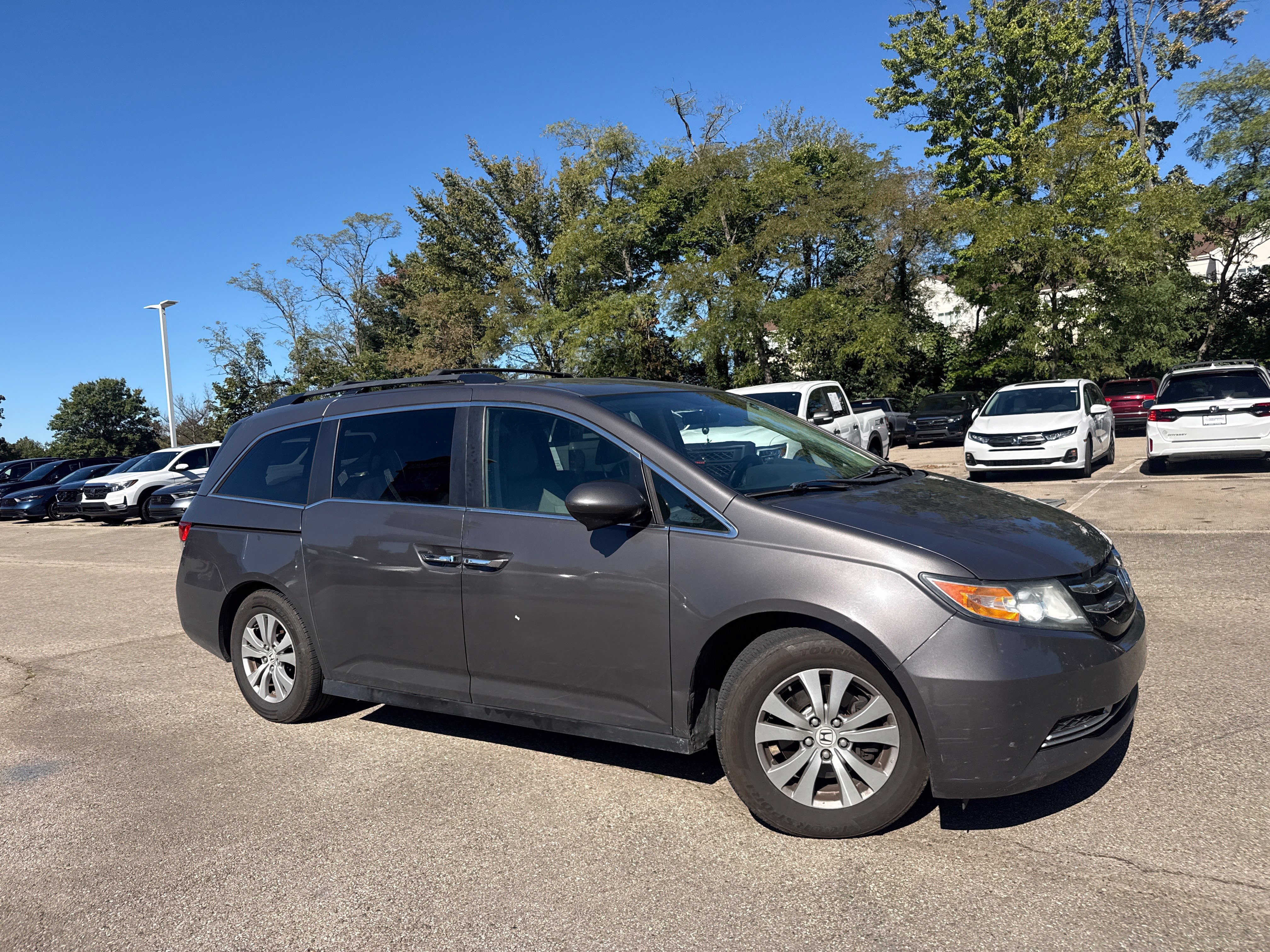 Used 2016 Honda Odyssey SE image 21