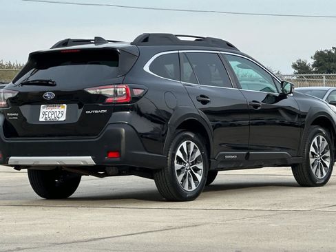 Certified 2023 Subaru Outback Limited image 3