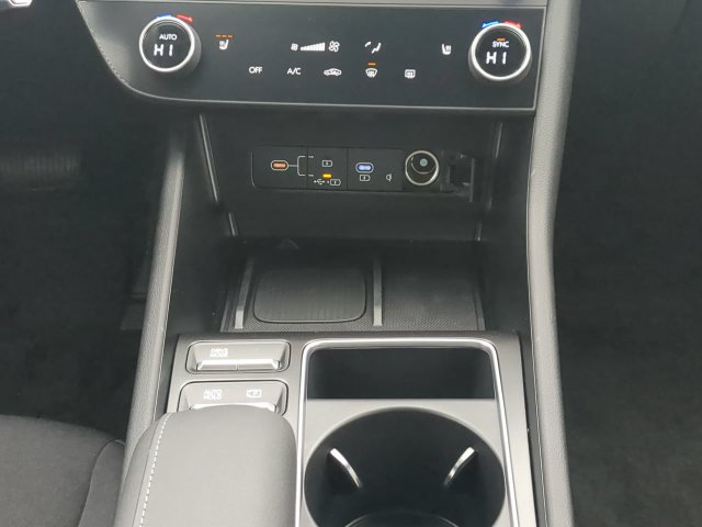 Certified 2026 Hyundai Sonata SEL AWD/4WD image 17