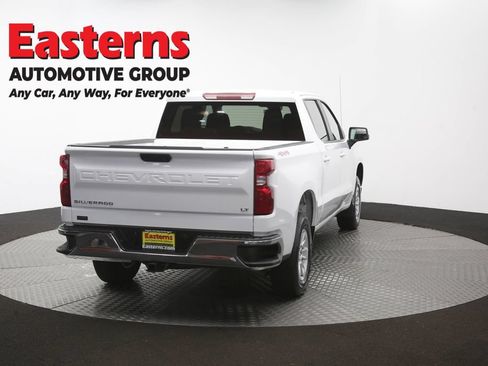 Used 2025 Chevrolet Silverado 1500 LT AWD/4WD image 40