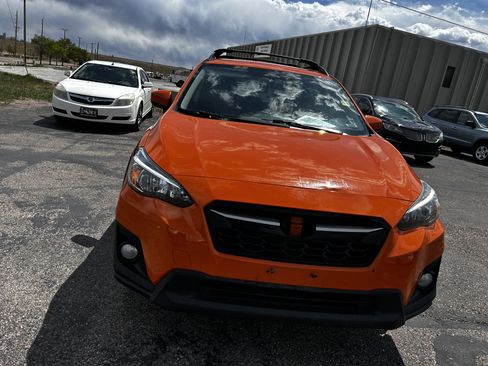 Used 2018 Subaru Crosstrek 2.0i Premium AWD/4WD image 8