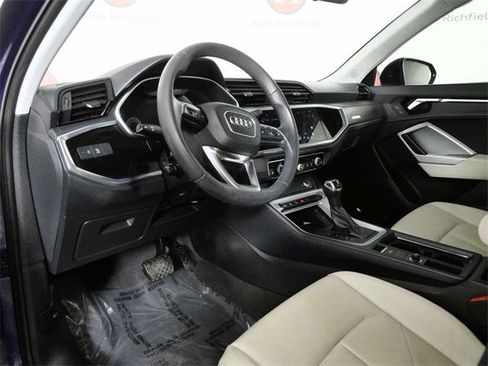 Used 2024 Audi Q3 2.0T Premium Plus image 16