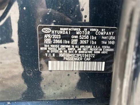 Used 2023 Genesis G80 2.5T image 30