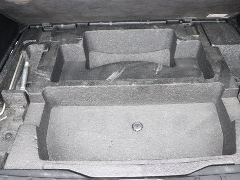 Used 2015 Subaru Forester 2.5i w/ Alloy Wheel Package image 38