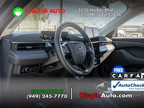 Used 2024 Ford Mustang Mach-E Select image 5