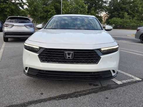 Used 2025 Honda Accord EX-L image 3