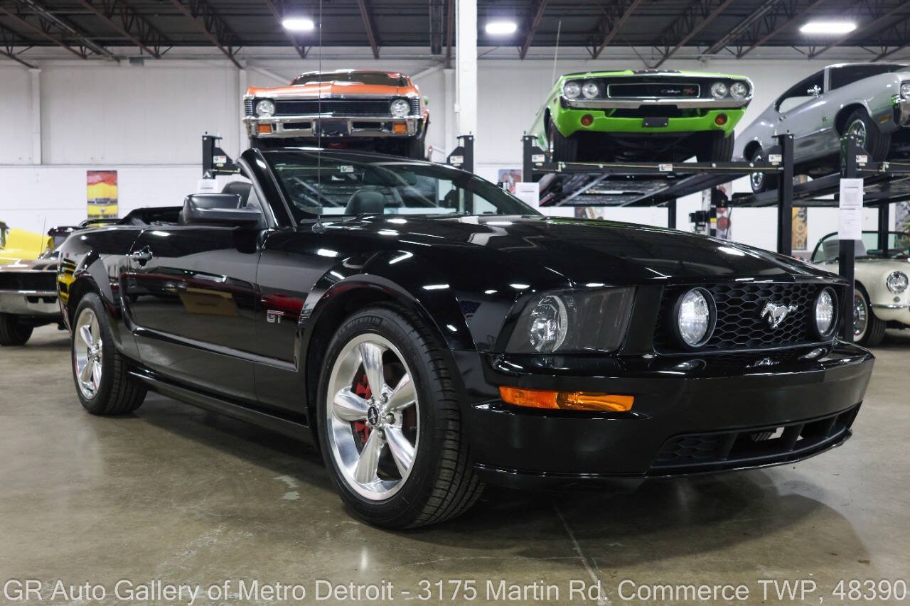 Used 2008 Ford Mustang GT Premium RWD image 11