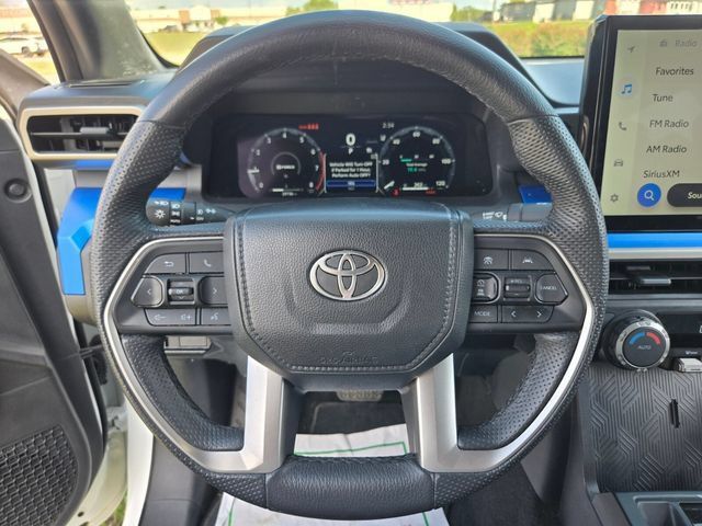 Used 2025 Toyota Tacoma TRD Off-Road AWD/4WD image 30