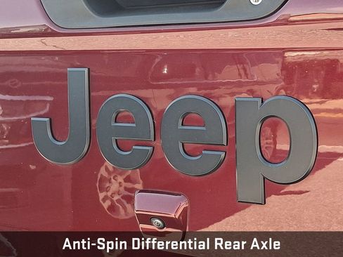 Used 2022 Jeep Gladiator Sport AWD/4WD image 22