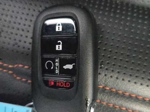 Used 2025 Honda CR-V Sport-L image 35