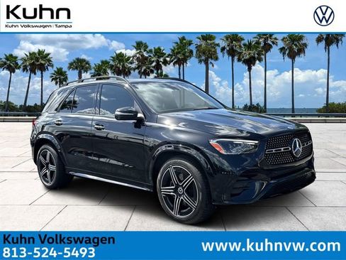 Used 2025 Mercedes-Benz GLE 450 4MATIC image 1