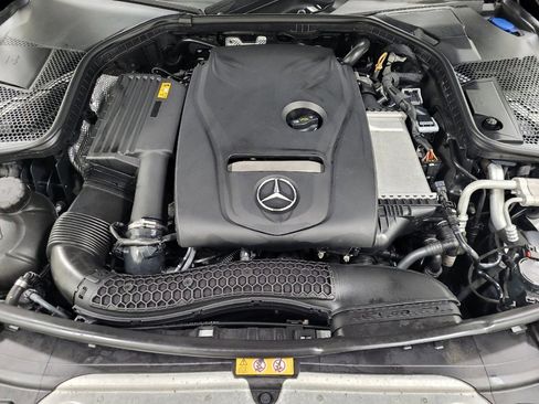Used 2018 Mercedes-Benz C 300 Sedan w/ Premium Package image 30