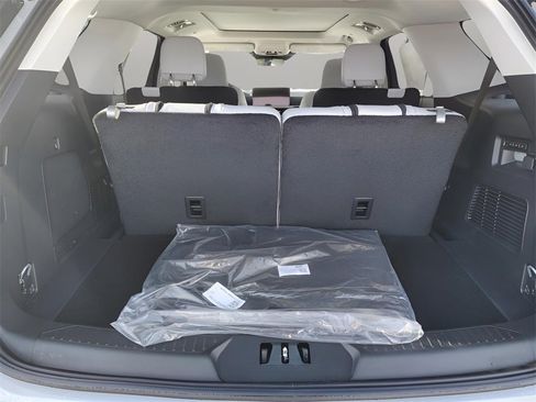 New 2026 Ford Explorer Platinum w/ LUX Leather Package image 10