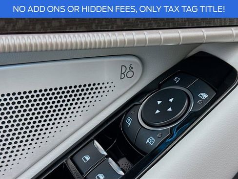 New 2026 Ford Explorer Platinum w/ LUX Leather Package image 19