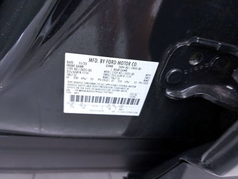 Used 2023 Ford Explorer XLT w/ Equipment Group 202A AWD/4WD image 42