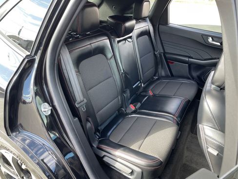 Used 2024 Ford Escape ST-Line Select w/ Tech Pack #2 image 29