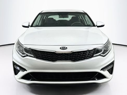 Used 2020 Kia Optima LX FWD image 2