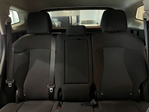 Used 2025 Kia Sportage LX FWD image 38