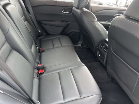 Used 2021 Nissan Rogue SL FWD image 14