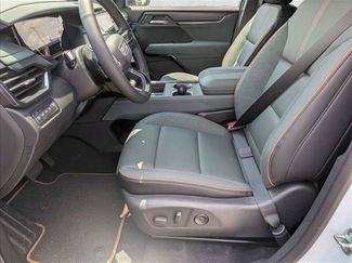 New 2025 GMC Acadia AT4 AWD/4WD video 4