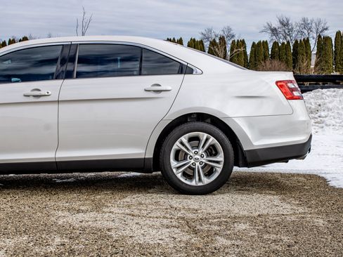 Used 2016 Ford Taurus SEL w/ Equipment Group 201A image 36