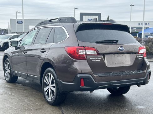 Used 2019 Subaru Outback 3.6R Limited w/ Popular Package #2 image 5