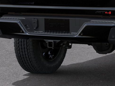 New 2026 GMC Canyon AT4 w/ Technology Plus Package AWD/4WD image 14