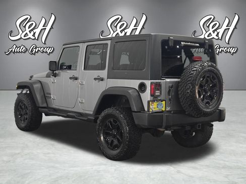 Used 2015 Jeep Wrangler Unlimited Sport w/ Quick Order Package 24S AWD/4WD image 15
