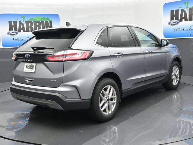 Used 2024 Ford Edge SEL AWD/4WD image 5