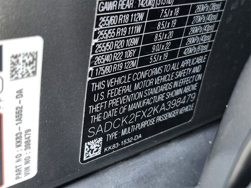 Used 2019 Jaguar F-PACE Prestige image 31