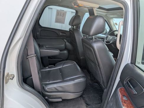 Used 2013 Chevrolet Tahoe LTZ AWD/4WD image 20