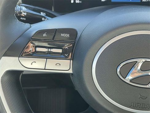 Used 2021 Hyundai Elantra Limited w/ Cargo Package image 16