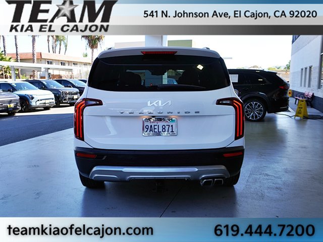 Certified 2022 Kia Telluride EX w/ EX Premium Package FWD image 8
