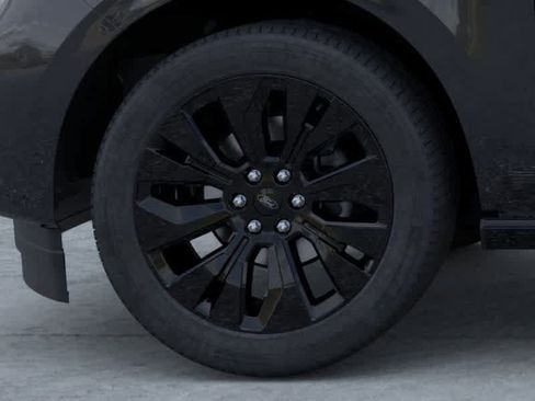 New 2025 Ford Expedition Max Platinum w/ Stealth Appearance Package image 19