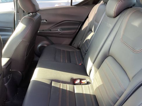 Used 2020 Nissan Kicks SR w/ SR Premium Package FWD image 9