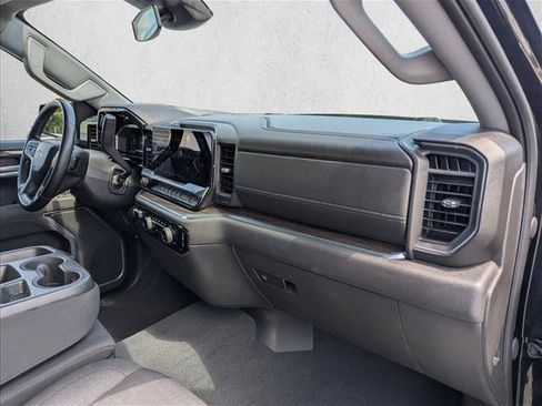 Used 2023 Chevrolet Silverado 1500 LT w/ Z71 Off-Road Package AWD/4WD image 26