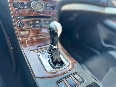 Used 2007 INFINITI G35 Journey w/ Premium Pkg image 30