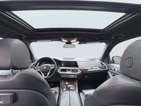 Used 2019 BMW X5 xDrive40i w/ Premium Package 2 image 9