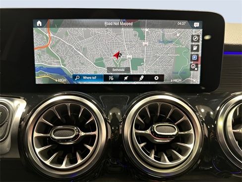 Certified 2023 Mercedes-Benz EQB 300 4MATIC image 22