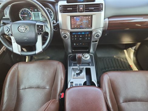 Used 2018 Toyota 4Runner Limited AWD/4WD image 12