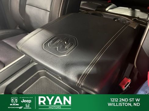 Used 2019 RAM 1500 Laramie AWD/4WD image 25