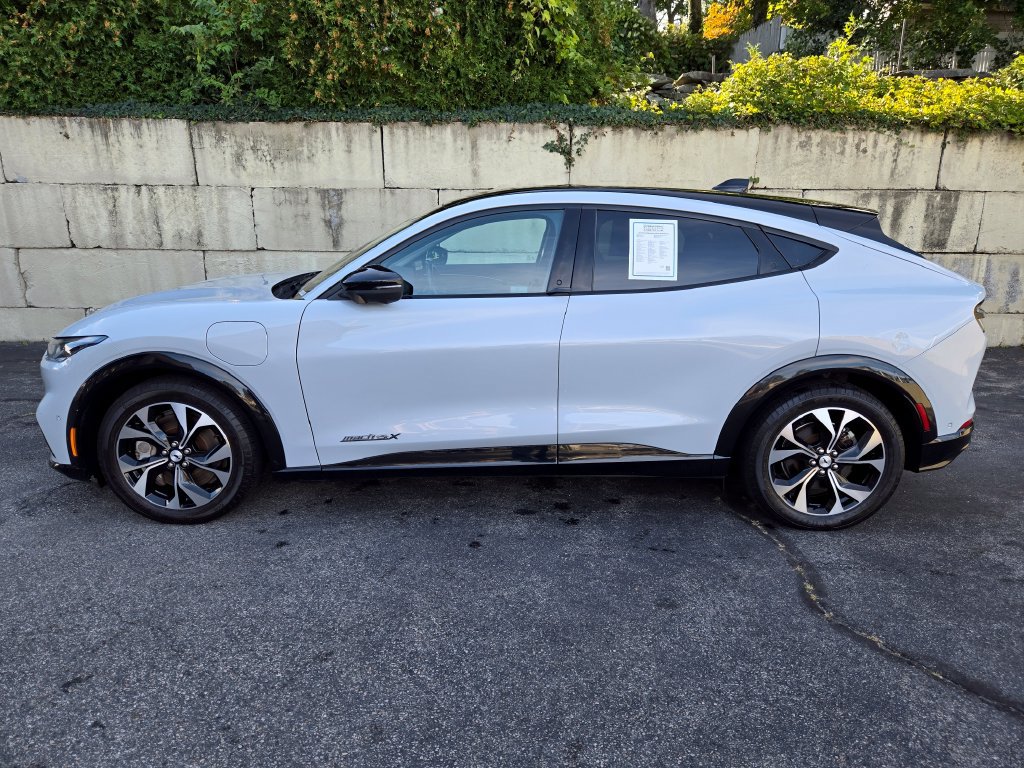 Used 2023 Ford Mustang Mach-E Premium AWD/4WD image 2