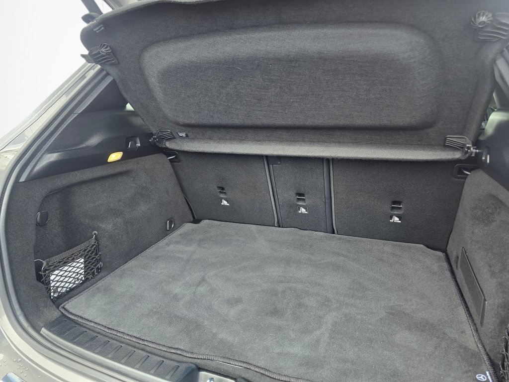 Used 2025 Mercedes-Benz GLA 250 4MATIC image 22