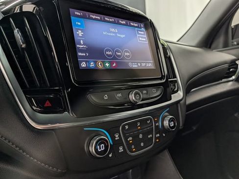 Certified 2023 Chevrolet Traverse LT w/ Midnight/Sport Edition AWD/4WD image 24