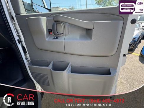 Used 2020 Chevrolet Express 3500 w/ Driver Convenience Package image 15