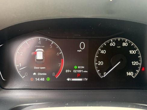 Used 2024 Honda Pilot LX image 15