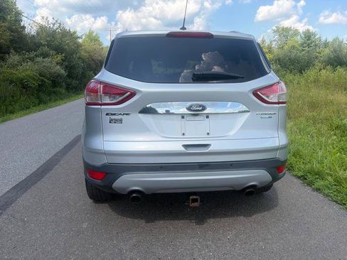 Used 2016 Ford Escape Titanium AWD/4WD image 4