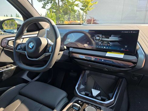 Used 2026 BMW X3 xDrive30i w/ Convenience Package AWD/4WD image 42
