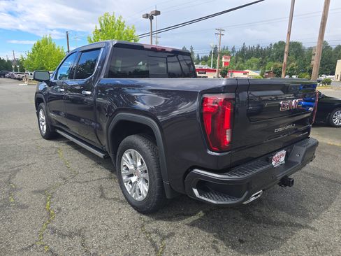 Used 2023 GMC Sierra 1500 Denali w/ Technology Package AWD/4WD image 5
